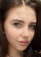 STELLA QUINN