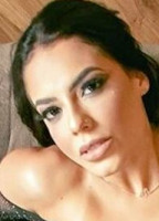 THAUANY FACCINI
