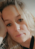 BLONDEJEEPBABE