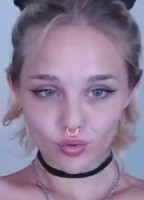PIPER AVERY