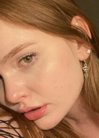 PEACHYPEACHIZ