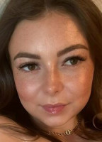 EMMILLSXX NUDE