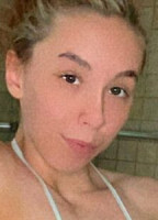 ARIAJAYNEFREE