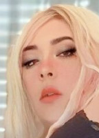 CROSSDRESSER_ALEX