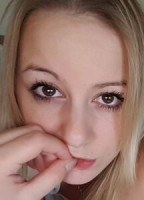 BLOND_SHOT
