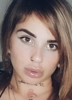 KIREINASCARLET