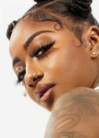 ZARIA LINTON NUDE
