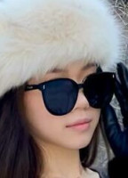 CHRISTINA SHI