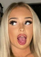 DOLLYROKSTARR