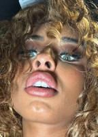 QIMMAH RUSSO NUDE