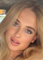 BLONDINKA ANGELINA NUDE