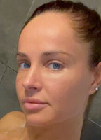 LENIYOUNG NUDE