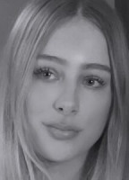 EHEMALIGES ONLYFANS MODEL, WIE IST IHR ALTER KUNSTLERNAME NUDE