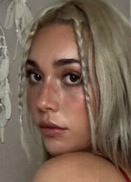 EMILIA MARIE NUDE