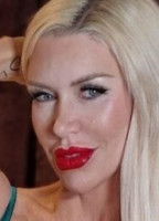TANIA AMAZON