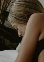 UXOHAILXO NUDE