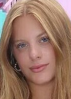 BELLA MOORE