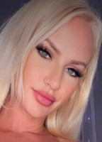 LINDSAY NICOLE NUDE