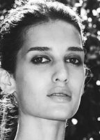 KAROLINA MOURA