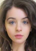 CHLOE LOCKLEY-MIDDLETON NUDE