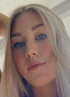 KARA INSKIP NUDE
