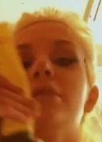COURTNEY STODDEN NUDE