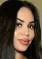 BECCALYNNXO
