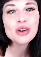 MISSKATHERINENOIR