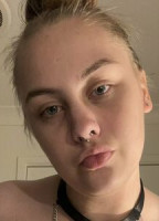 UR FAV SLUT NUDE