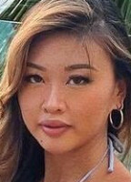 ELLE DANG
