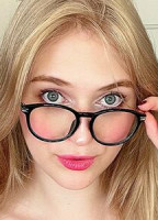 SUNNYBLONDY1