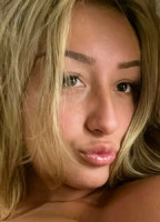 CAMRYN PLAZA NUDE