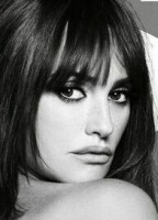 PENELOPE CRUZ NUDE