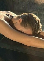 STEFANI_ISABEL_FREE NUDE