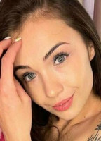 YOURQUEEN3