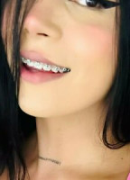 SOFIIA_PINK