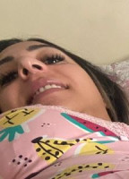 NICOLY EVANS