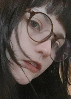GLOOMY DOLL