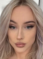 JUICYASSQUEEEN