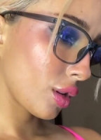 LAUREN PIXIE