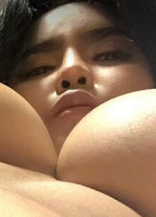 YANISA NOEY NUDE
