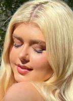 MISS HONEY MIA NUDE