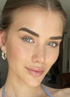 LENA FLECKENSTEIN