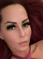 MEGANLAURA