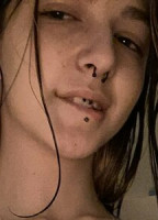 ZASSOU LYSS NUDE