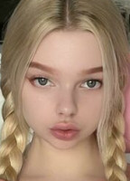 WHITE VIKY