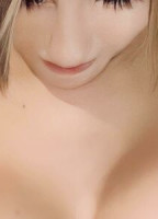 NAUGHTYLITTLEMOM_VIP