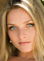 NIEGE MENEGAT