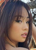 GINADUYENMAI