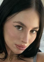IZZY DAVIES